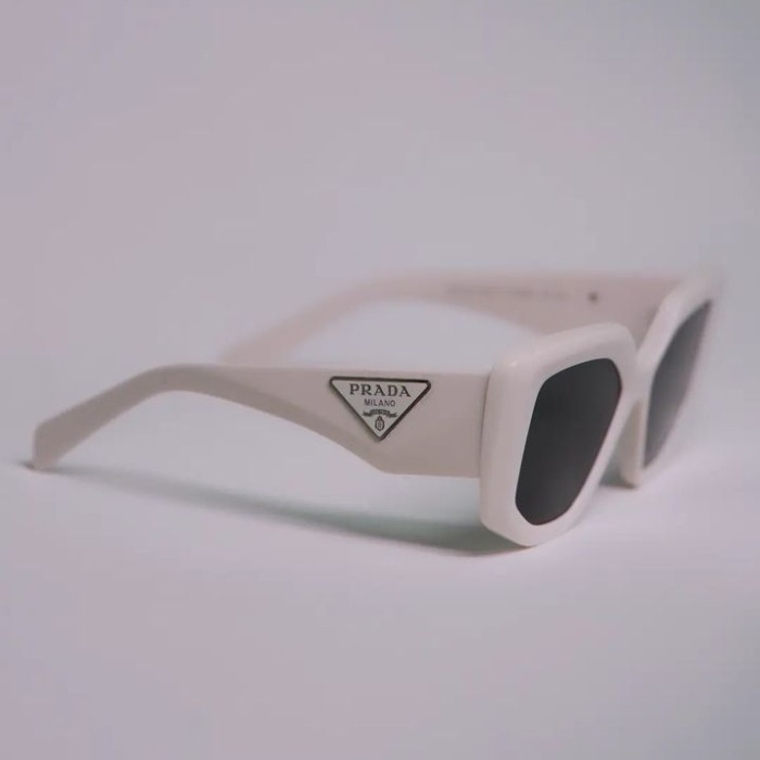 PRADA 14ZS 50 142 5S0